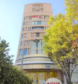 新横浜駅 徒歩1分 駅近テナントビル　5Fスケルトン物件 【重飲食可】外観