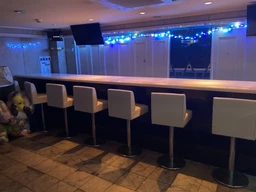 久米川駅 徒歩4分 4階 現況:バー居抜き物件 【何業も可】外観