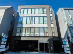 仙川駅 徒歩2分 ハーモニーロード面する商業ビル 1F-B スケルトン物件 【飲食可】外観