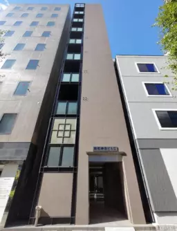 神田駅 徒歩5分 直接階段あり B1F事務所仕様物件 【飲食不可】外観