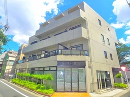 町屋駅 徒歩3分 スケルトン物件 【飲食不可】外観