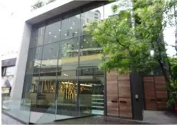 外苑前駅徒歩５分の62坪デザイナーズビルの路面テナント！美容室居抜き相談！クリニック、サービス、飲食最適【飲食可能】外観