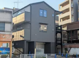 鶴見駅 徒歩10分 スケルトン物件 【飲食可(重飲食不可)】外観