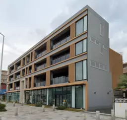 片瀬江ノ島徒歩5分◆新江ノ島水族館向かい◇国道134号線沿い1階路面店◆分割相談可能◇諸条件相談可◆外観