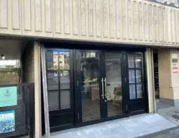 千歳船橋駅 徒歩5分 現況:美容室・理容室 その他居抜きなど物件 【業種相談】外観