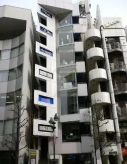 渋谷駅 徒歩7分 公園通り沿い 5Fスケルトン物件 【飲食可】外観