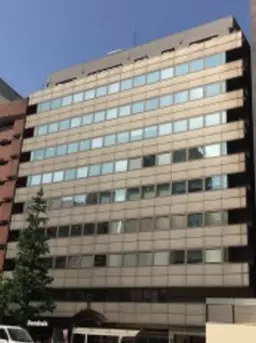 銀座一丁目駅 徒歩4分 　複数路線利用可能な好立地　昭和通り沿い　１階店舗外観