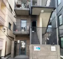 【代官山キャッスルストリート路面店】美装の内装なダイニングバー居抜き!外観