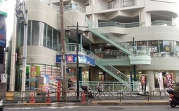 「町屋」駅より徒歩1分！幅広い業種ご相談可能★外観