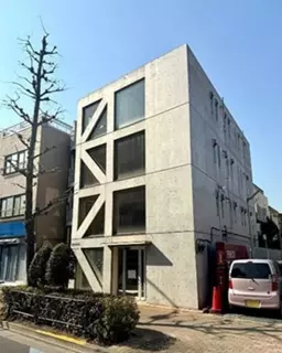 学芸大学駅 徒歩18分 大通り沿い 1-4F一棟貸し スケルトン物件 【飲食可】外観