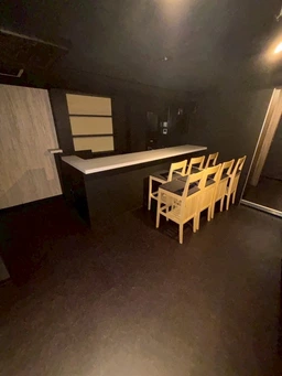 渋谷・文化村通り沿い☆ビル６F・ＢＡＲ居抜き物件外観