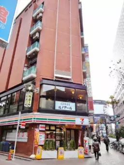 ≪新宿駅徒歩1分｜約60坪・飲食限定スケルトン物件≫外観