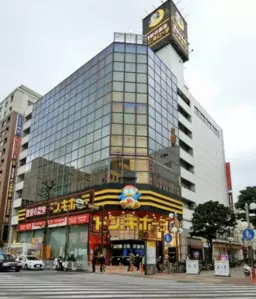 伊勢佐木長者町駅 徒歩3分 専用階段あり 2F〈B区画〉スケルトン物件 【飲食可】外観