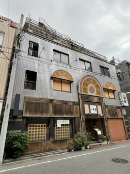 カラオケルーム付き!和風居酒屋居抜き物件です。外観