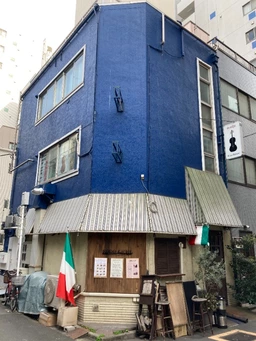 新富町駅 徒歩5分 現況:バー居抜き物件 【何業も可】外観