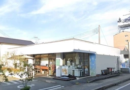 ■東加古川駅 徒歩8分 前業種:カフェ・雑貨販売店 ※現況渡し 【業種相談/美容院・カフェ・コインランドリー等お勧め】外観