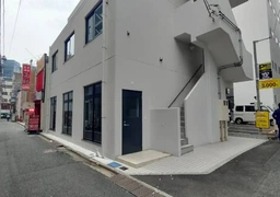 神田駅 徒歩2分◆中央通り(中山道)から入ってスグ◆重飲食相談可◆諸条件相談可◆フリーレント6ヶ月◆外観