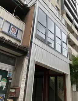 ■牛込神楽坂駅【飲食店可(テイクアウト、飲⾷店に)※要風営法業種不可・営業時間相談】※メール問い合わせのみ対応可※外観