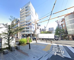 三条駅 徒歩3分 スケルトン物件外観