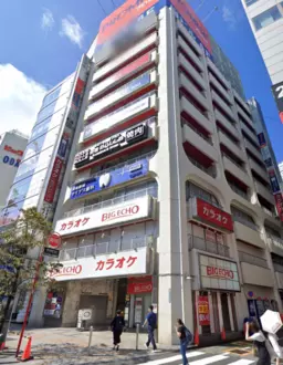 新宿西口すぐの超好立地!クリックやサービス店舗歓迎【重飲食相談可】外観