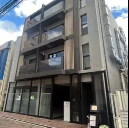 吉祥寺駅 徒歩4分 クック・ロード沿い 1F路面 スケルトン物件 【重飲食可】外観