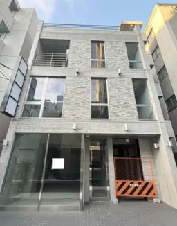 ■神泉駅 徒歩4分 スケルトン物件 【飲食可】外観