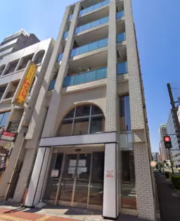 日本大通り駅 徒歩6分 北門通り沿い路面店舗 1~2階外観