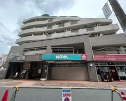 坂戸駅 徒歩2分 2Fスケルトン物件 【飲食可】