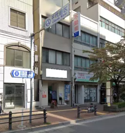 ■飯田橋駅 徒歩3分 現況:補聴器店営業中（引渡状態：相談） 【事務所・サービス業向け】外観