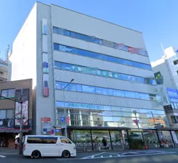 高幡不動駅 徒歩1分 駅前ビル3階外観