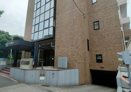 木場駅 徒歩圏内◆浜崎橋近くのビル◆24時間利用相談可◆天高約4.5m◆スポーツ施設相談可◆高層マンションも多いエリア◆外観