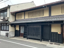 丸太町駅 徒歩3分 現況:その他 その他居抜きなど物件 【業種相談】外観