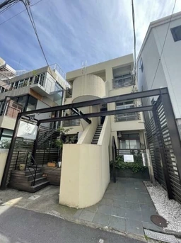 ■恵比寿駅 徒歩5分 前テナント:美容室・理容室【飲食不可】外観