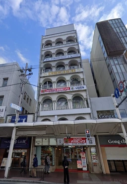 京都河原町駅 徒歩3分 スケルトン物件 【業種相談】外観