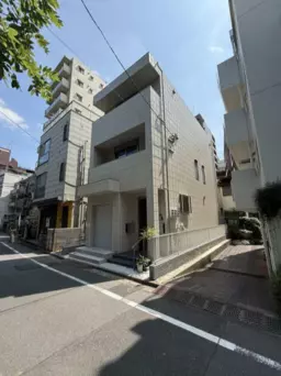 代々木公園駅 徒歩1分 スケルトン物件 【飲食不可】外観