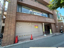 出町柳駅 徒歩10分 スケルトン物件 【業種相談】外観