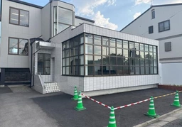 神宮丸太町駅 徒歩7分 現況:そば・うどん・麺類 飲食居抜き物件 【飲食可】外観