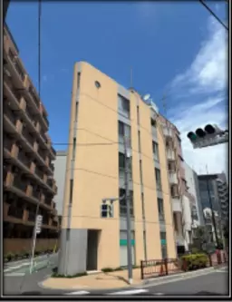 東新宿駅 徒歩3分 現況:物販 その他居抜きなど物件 【飲食可】外観