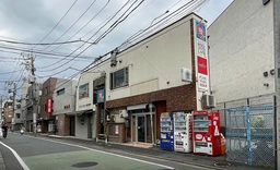 下北沢駅 徒歩5分 現況:物販  1-2階店舗外観