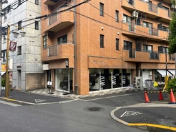 早稲田駅 徒歩8分 スケルトン物件 【何業も可】外観