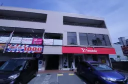 駐車場付きスケルトン物件　路面からの視認性◎外観