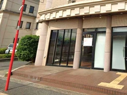 【22.73坪】ひばりヶ丘駅徒歩10分◆1階角地路面店◆駐車場空き有◆検査済証有◆業種相談・軽飲食相談【重飲食不可】外観