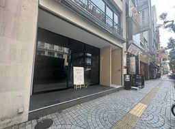 姫路駅 徒歩5分 現況:物販 その他居抜きなど物件 【飲食不可】外観