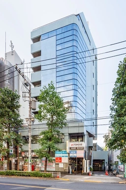 【白山駅 徒歩1分】 現況:クリニックの居抜き物件外観