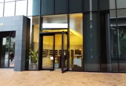 肥後橋駅・渡辺橋駅直結 中之島フェスティバルタワー・ウェスト 1F-104区画【飲食可】外観