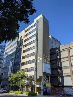 本町駅 徒歩2分 四ツ橋筋沿い 2F 美容室居抜き物件 【飲食不可】外観