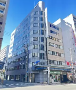 恵美須町駅 徒歩2分 堺筋沿い角ビル 1F店舗物件 【軽飲食可】外観