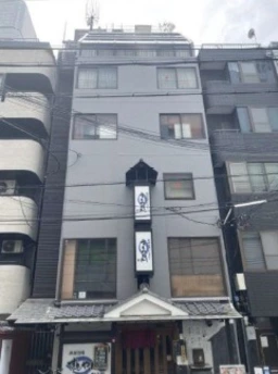 大阪東郵便局前のビジネス街で和食系飲食店なとがおススメです！！外観