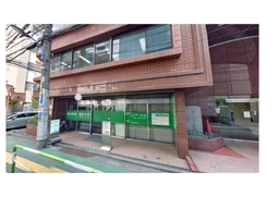 高田馬場駅 徒歩3分 1階路面店 事務所仕様での引き渡し外観