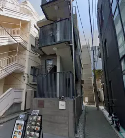 キャットストリートに面した1階路面店！綺麗な内装ですぐにオープン可能です！【重飲食可】外観